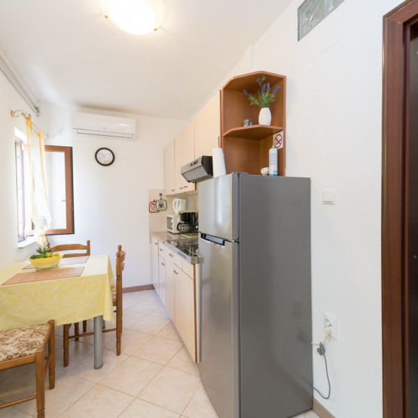 Kitchen, Apartmani Karpinjan (Novigrad), Pure Istrian Experience Novigrad